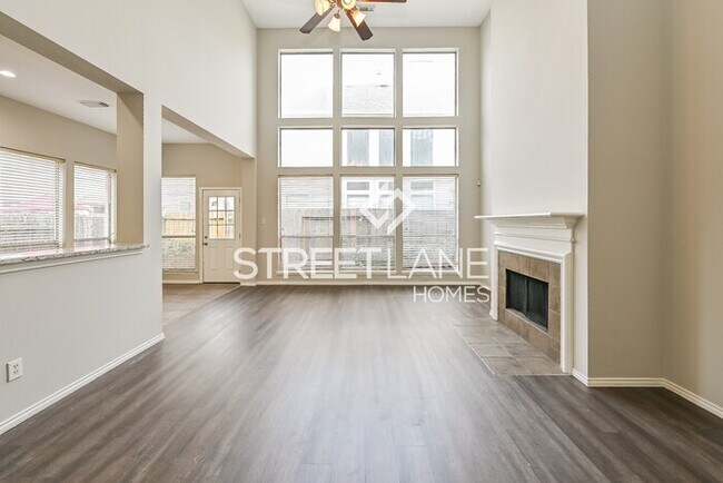 Foto del edificio - Charming 4 Bedroom in Humble!