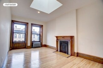 Building Photo - 47 W 84th St