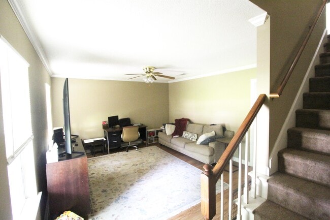 Building Photo - 1610 Drayton Ln
