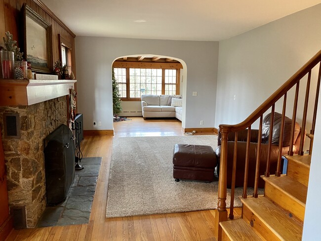 Living Room - 58 Renshaw Rd