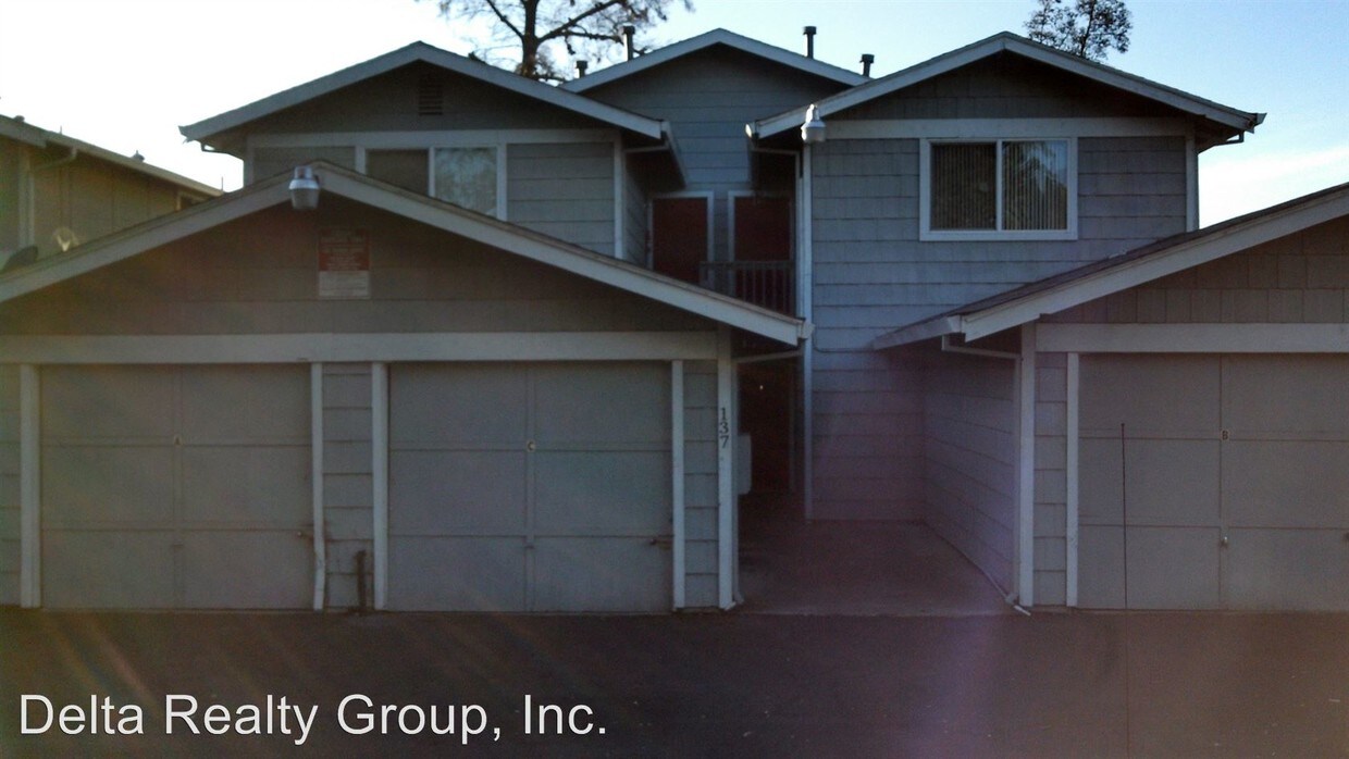 Foto principal - 137 Power Dr