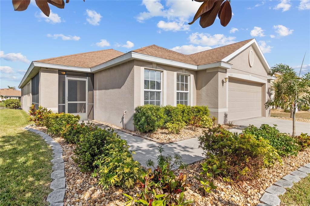 Foto principal - 5223 Layton Dr
