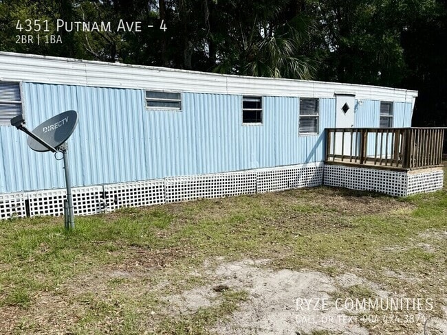 Building Photo - 4351 Putnam Ave