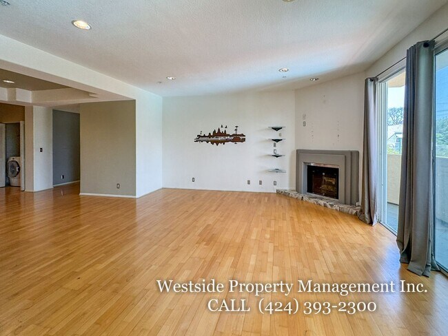 Foto del edificio - 3460 S Centinela Ave