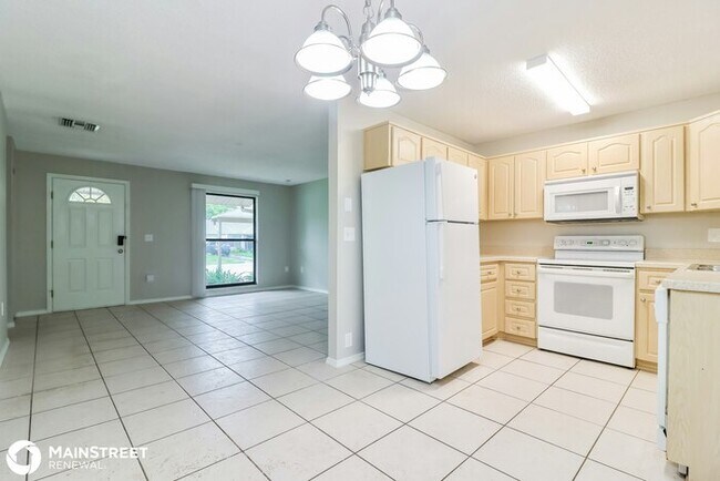 Foto del edificio - 7649 Montague Loop