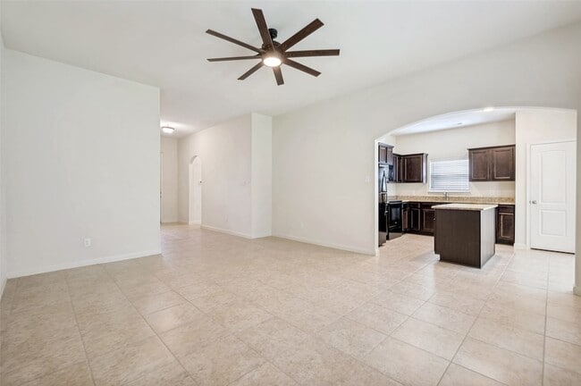 Foto del edificio - 4517 Shy Creek Ln