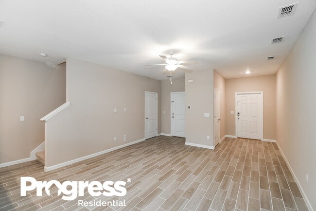 Building Photo - 662 Cherry Ridge Dr