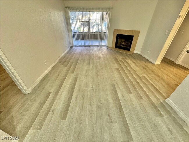 Building Photo - 2200 S Fort Apache Rd