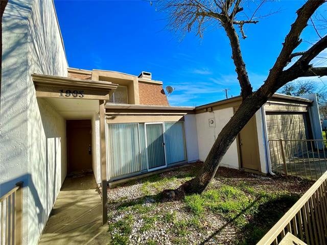 Foto del edificio - 1905 Place One Ln