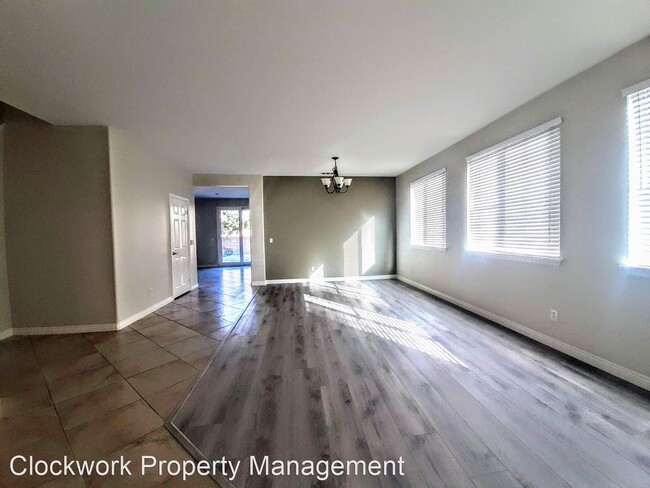 Building Photo - 5 br, 3 bath House - 12450 Trinity Drive