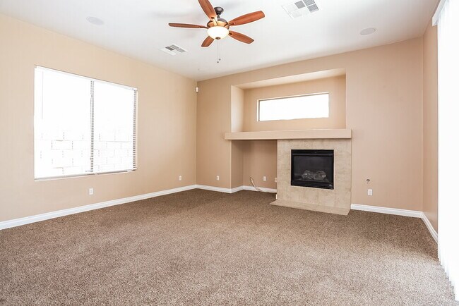 Building Photo - 3729 White Lion Ln