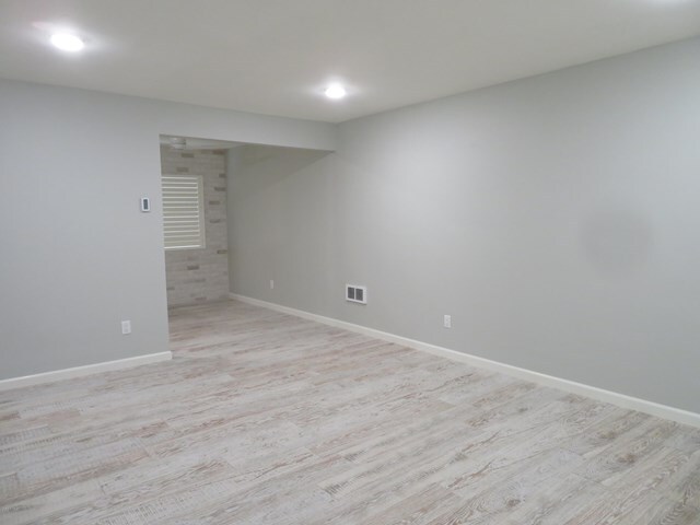 Foto del edificio - 6025 Woodland St