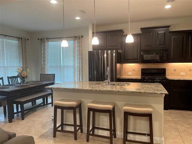 Foto del edificio - 1128 Genola Dr