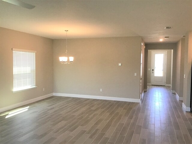 Building Photo - 440 Broomsedge Circle