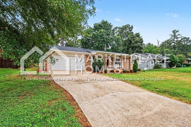 Building Photo - 3713 Stanford Cir