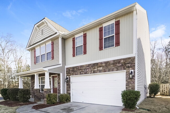 Building Photo - 14103 Lake Crossing Dr