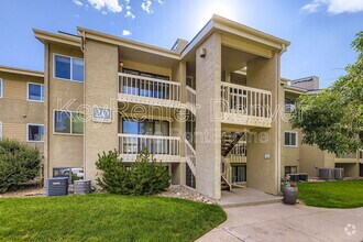 Building Photo - 20 S Boulder Cir