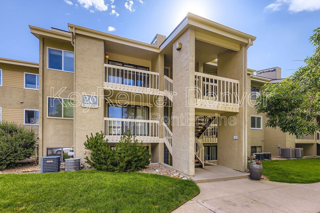 Photo - 20 S Boulder Cir