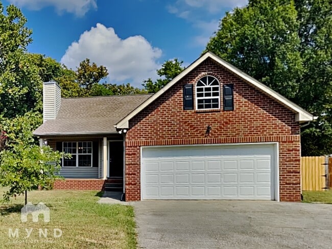Building Photo - 300 Cypress Glen Dr