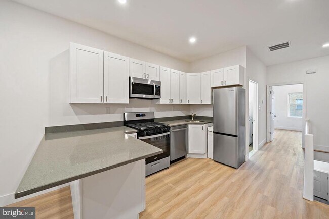 Foto del edificio - 2024 S 17th St