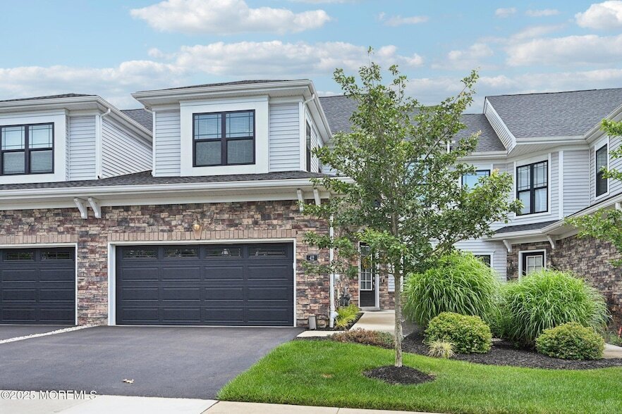 Foto principal - 42 Dogleg Ln