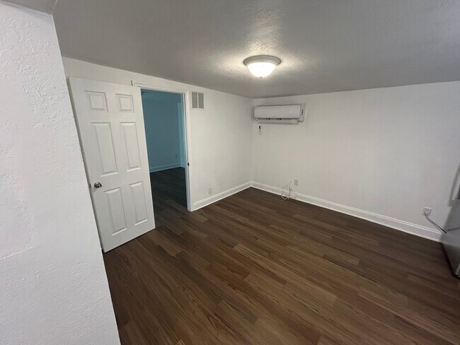 Foto del edificio - 308 Petteway Dr
