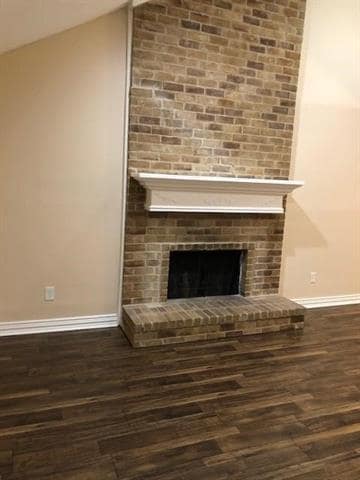 Building Photo - 1706 Hartford Dr