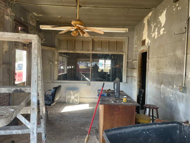 Foto del edificio - 100 W Green St