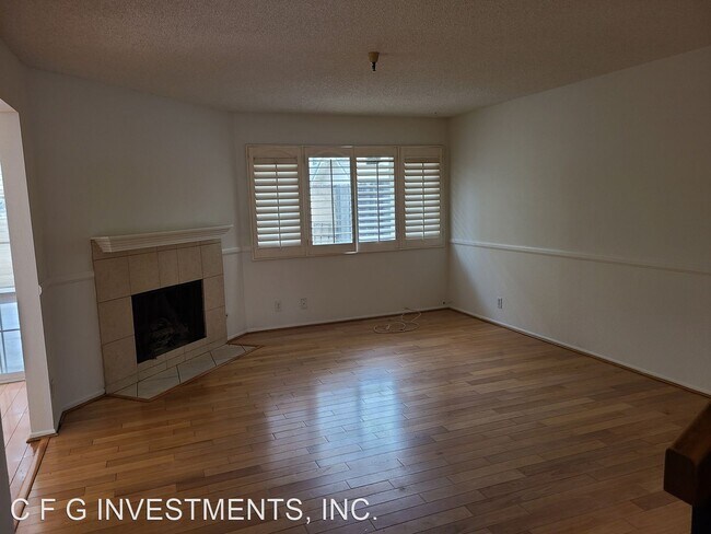 Foto del edificio - 3 br, 3 bath House - 5526 Matalon Lane