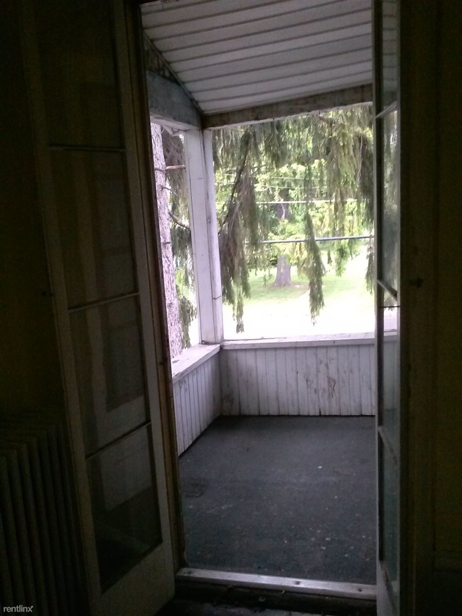 Foto del edificio - 85 Elmwood Ave