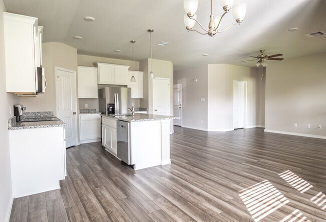 Foto del edificio - Beautiful 3 Bed/2 Bath Smart Home! Available for Immediate Move in!