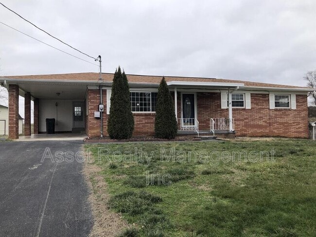 Building Photo - 218 Britton Dr