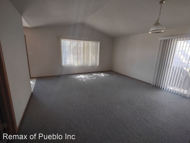 Foto del edificio - 3 br, 2 bath House - 5045 PIONEER