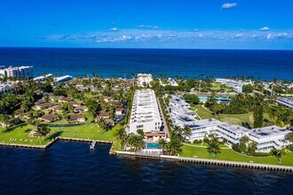 Building Photo - 1222 Hillsboro Mile