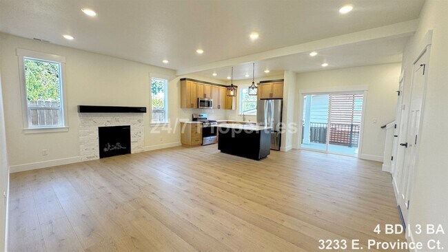 Foto del edificio - Brand-New 4 BD | 3 BA Home in Newberg