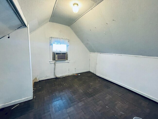 Foto del edificio - 1803 Harlansburg Rd