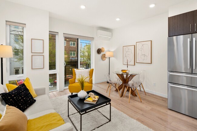 Foto del edificio - 109 22nd Ave E