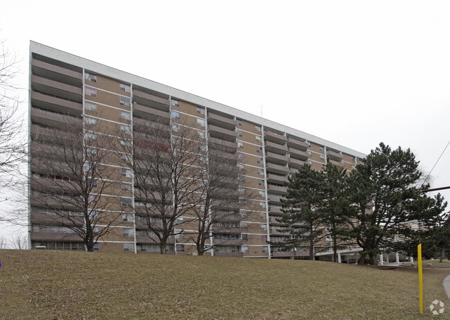 Building Photo - 310 Niska Road