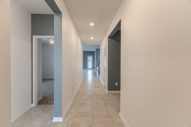 Building Photo - 2770 Cayden Crk Wy