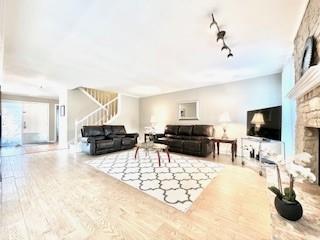 Building Photo - 11512 Tin Cup Dr