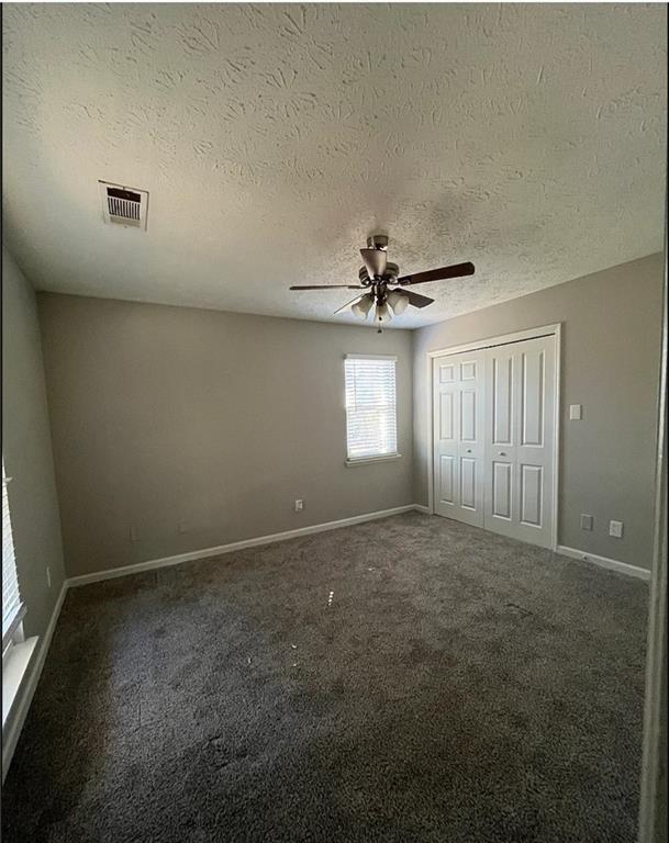 Building Photo - 5810 Northfield Dr