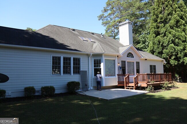 Foto del edificio - 125 Chatham Ct