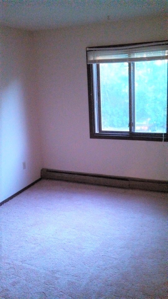 Building Photo - 2409 Chalet Gardens Ct