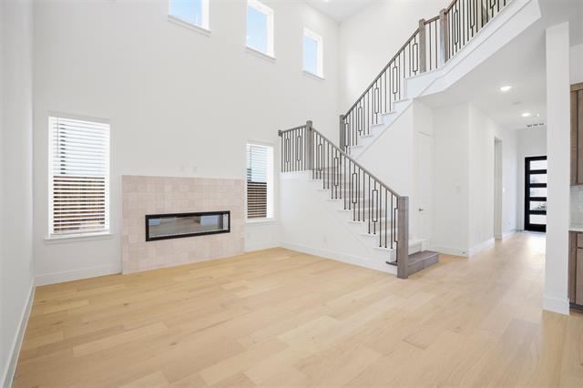 Building Photo - 14299 Saralee St