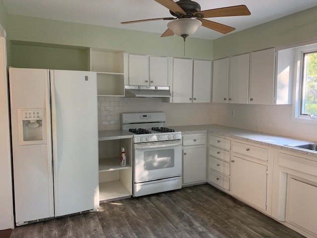 Building Photo - 131 Greenhaven Dr