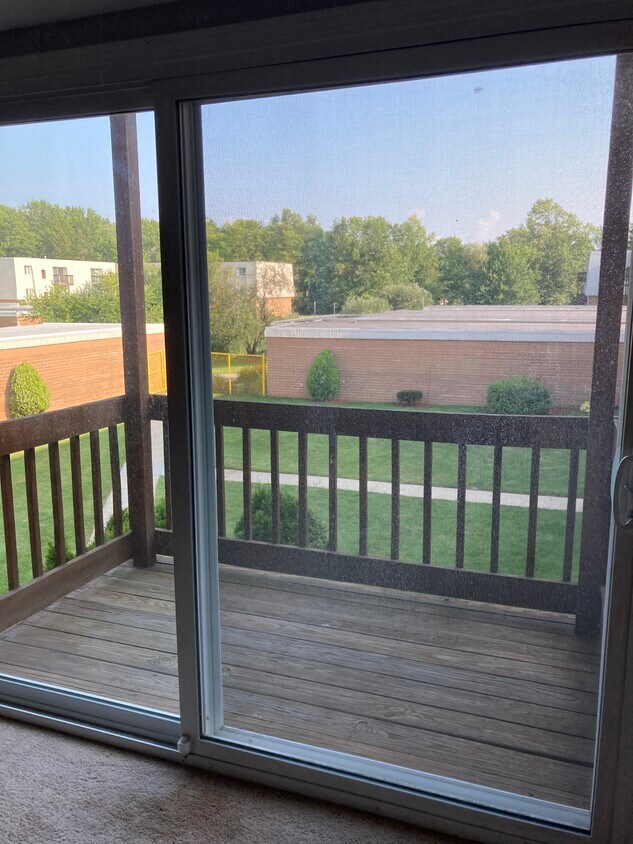 Foto principal - 27387 Westown Blvd