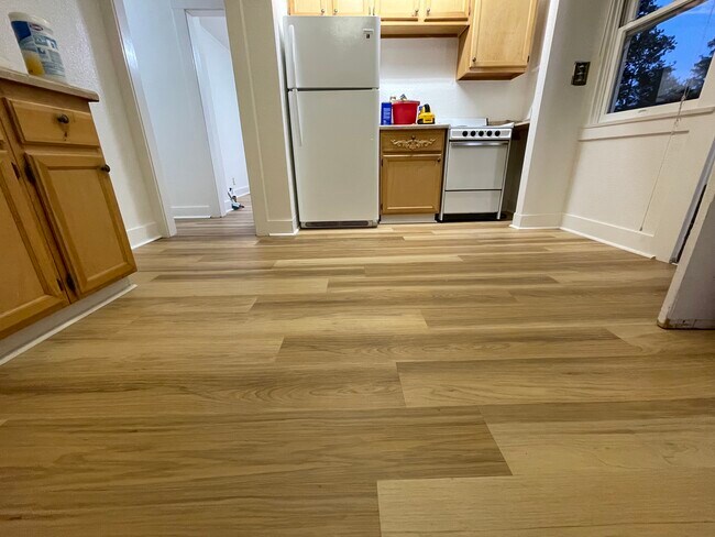 Kitchen1 - 2204 G St Townhome