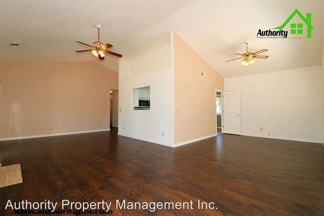Building Photo - 3 br, 2 bath House - 22444 Golftime