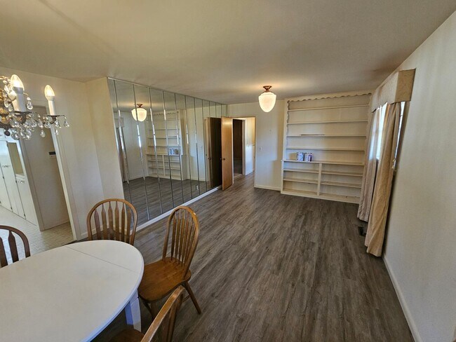 Foto del edificio - Nice 3 bedroom 2 bath home in North Fayetteville