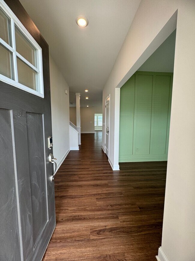 Foto del edificio - Spacious 4BR 3BA home in Northern Greensboro